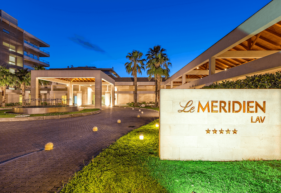 Le Meridien Lav Airport split transfers